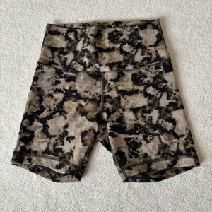 Lulu Biker Shorts